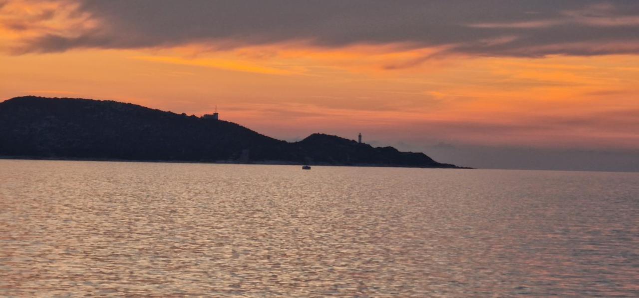 Casa Marine Du Soleil 60 Apartman Patrimonio Kültér fotó